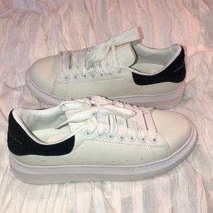 Worn once lookalike Alexander Mqueen sneakers